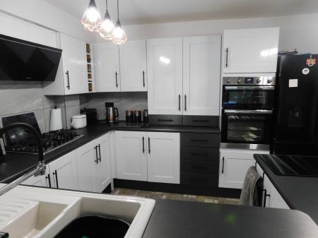 3 bedroom Semi-detached house for sale in Nautilus Drive, Minster, ME12