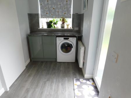 4 bedroom Semi-detached house for sale in Summerville Avenue, Minster, ME12