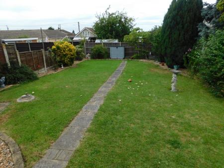 4 bedroom Semi-detached house for sale in Summerville Avenue, Minster, ME12