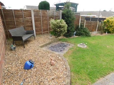 4 bedroom Semi-detached house for sale in Summerville Avenue, Minster, ME12