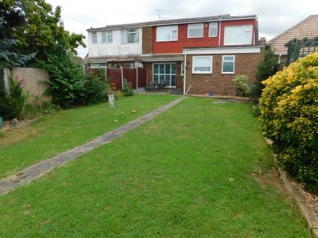4 bedroom Semi-detached house for sale in Summerville Avenue, Minster, ME12