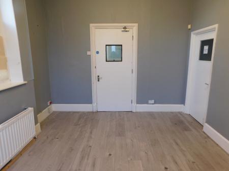 3 bedroom Commercial Property to let in Trinity Road, Sheerness, ME12