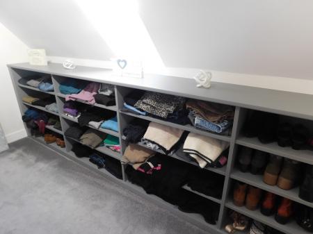 4 bedroom Semi-detached house for sale in Minster Road