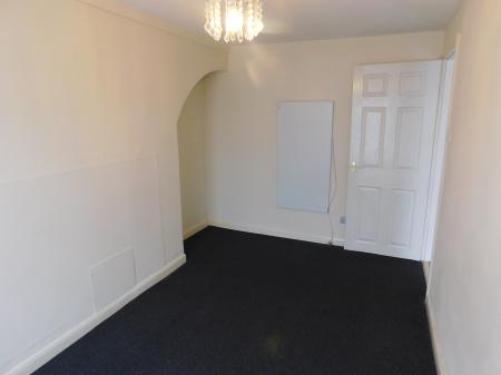 1 bedroom Flat to let in Broadway, Sheerness, ME12