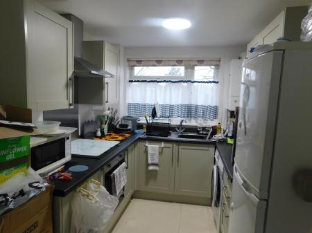 1 bedroom Flat to let in Chilham Close, Sheerness, ME12