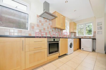 5 bedroom Detached house for sale in Avenue Road, Southampton, SO14