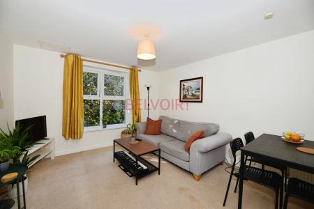 1 bedroom Flat for sale in Archers Road, Southampton, SO15
