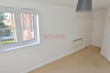 2 bedroom Flat for sale in Hiltingbury Road, Chandler's Ford, Eastleigh, SO53
