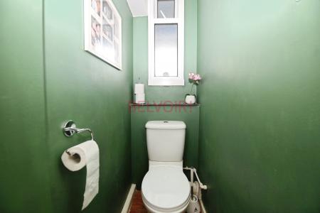 3 bedroom Flat for sale in Orchard Lane, Southampton, SO14