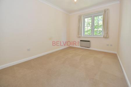 2 bedroom Flat for sale in Westwood Road, Southampton, SO17