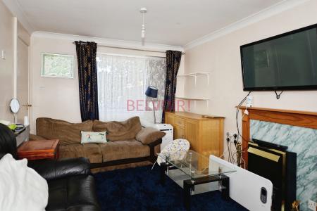 3 bedroom Terraced House for sale in Binstead Close, Southampton, SO16