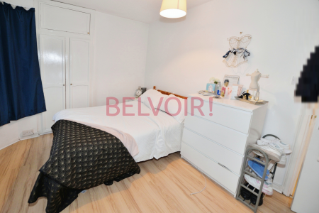 5 bedroom Semi-detached house to let in Burlington Road, Polygon, Southampton, SO15