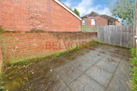 6 bedroom Semi-detached house to let in Wilton Avenue, Polygon, Southampton, SO15