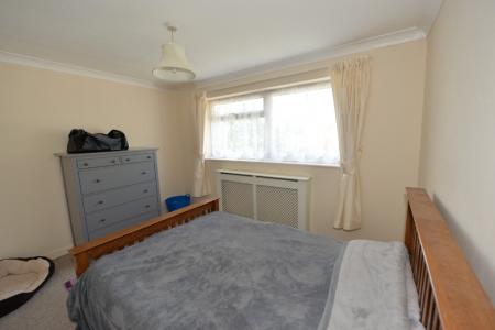 2 bedroom Semi-detached house for sale in New Road, Fair Oak, Eastleigh, SO50