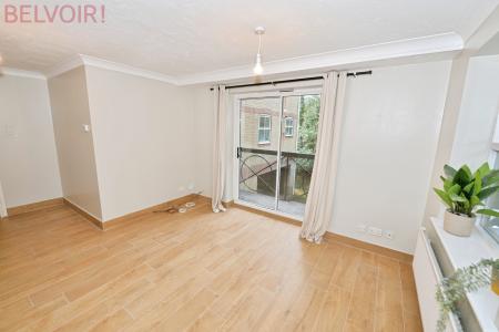 1 bedroom Flat to let in 74-76 Northlands Road, Southampton, SO15