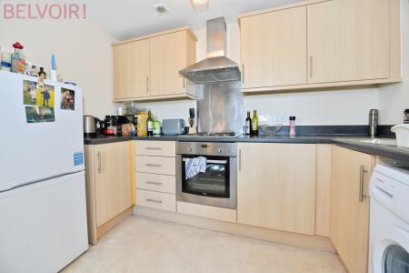 1 bedroom Flat to let in Alexander Square, Eastleigh, SO50