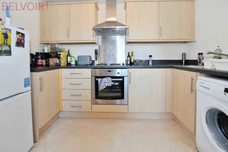 1 bedroom Flat to let in Alexander Square, Eastleigh, SO50