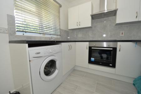 1 bedroom Studio flat to let in Nutfield Court., Southampton, SO16