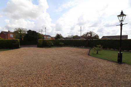 5 bedroom Detached house for sale in Cobgate Close, Whaplode, PE12