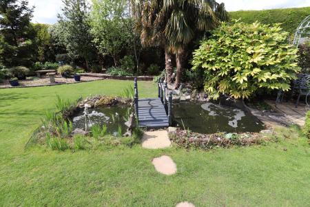 5 bedroom Detached house for sale in Cobgate Close, Whaplode, PE12