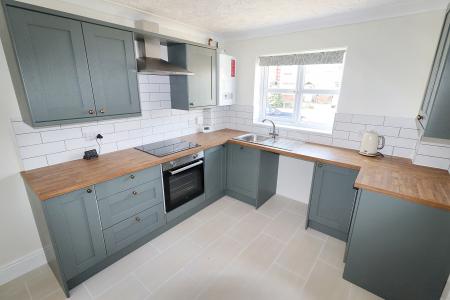 3 bedroom Link detached house to let in The Wyke, Spalding, PE11