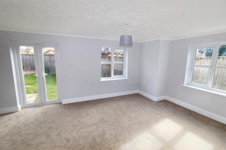 3 bedroom Link detached house to let in The Wyke, Spalding, PE11
