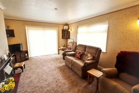 2 bedroom Detached bungalow for sale in Horsepit Lane, Pinchbeck, PE11