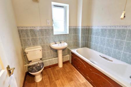 2 bedroom Terraced House for sale in Jasmine Court, Spalding, PE11