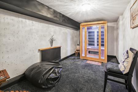 4 bedroom Semi-detached house for sale in Camborne Road, Sutton, SM2