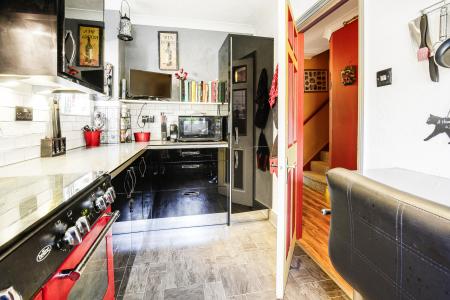 4 bedroom Semi-detached house for sale in Camborne Road, Sutton, SM2