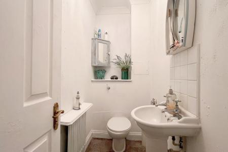 4 bedroom Semi-detached house for sale in Camborne Road, Sutton, SM2