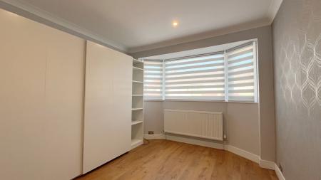 3 bedroom Terraced House for sale in Lynmouth Avenue, Morden, SM4