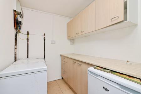 3 bedroom End of terrace house to let in Wisden Road, Stevenage, SG1