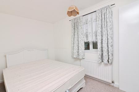 3 bedroom End of terrace house to let in Wisden Road, Stevenage, SG1