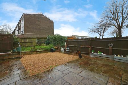 3 bedroom End of terrace house to let in Wisden Road, Stevenage, SG1