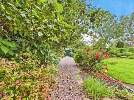 5 bedroom Detached house for sale in Albany Avenue, Prescot, L34