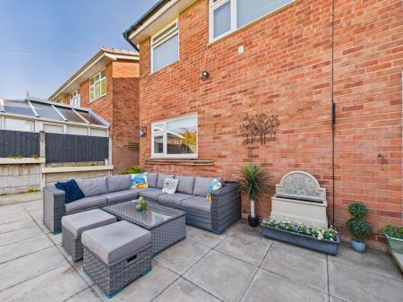 4 bedroom Detached house for sale in Alderley Close, Billinge, WN5