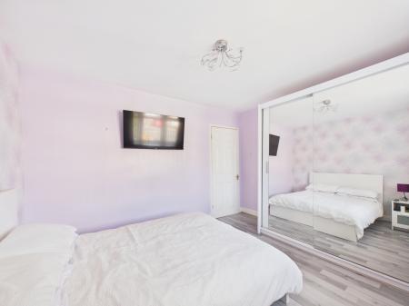 2 bedroom Bungalow for sale in Avondale Road, Haydock, WA11