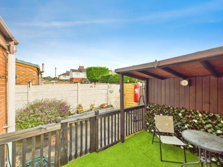 2 bedroom Terraced House for sale in Blackbrook Road, St Helens, WA11