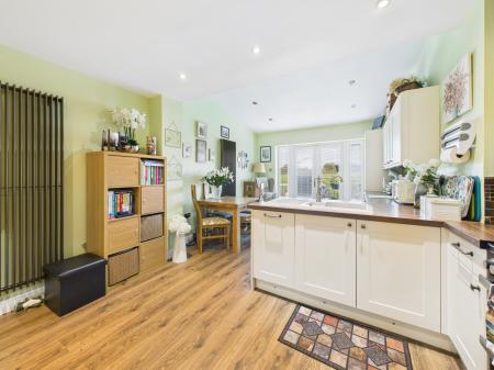 2 bedroom Semi-detached house for sale in Brookside Way, St Helens, WA11