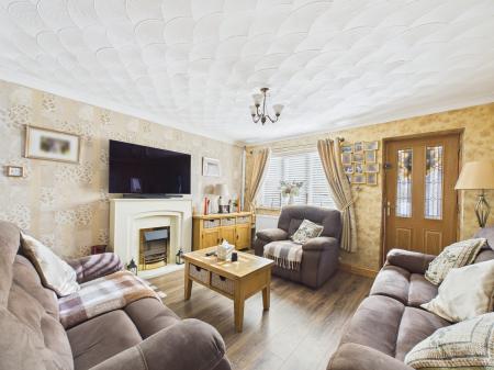 2 bedroom Semi-detached house for sale in Brookside Way, St Helens, WA11