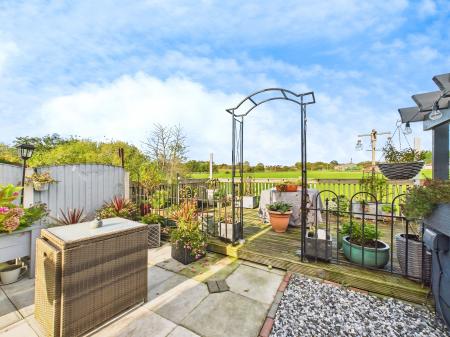 2 bedroom Semi-detached house for sale in Brookside Way, St Helens, WA11