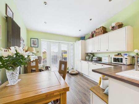 2 bedroom Semi-detached house for sale in Brookside Way, St Helens, WA11