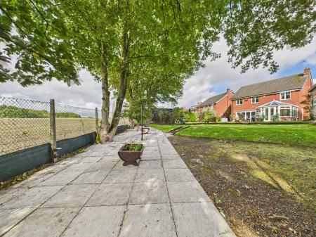 4 bedroom Detached house for sale in Calday Grove, St Helens, WA11