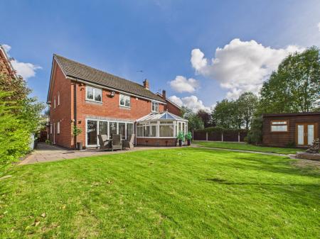 4 bedroom Detached house for sale in Calday Grove, St Helens, WA11