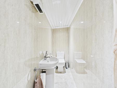 4 bedroom Detached house for sale in Calday Grove, St Helens, WA11