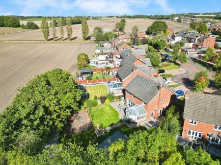 4 bedroom Detached house for sale in Calday Grove, St Helens, WA11