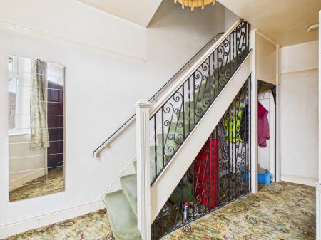 6 bedroom Semi-detached house for sale in Clipsley Lane, Haydock, WA11