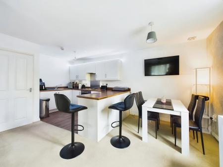 2 bedroom Flat for sale in Cunningham Court, St Helens, WA10