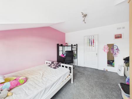 3 bedroom Town house for sale in Darent Road, Haydock, WA11